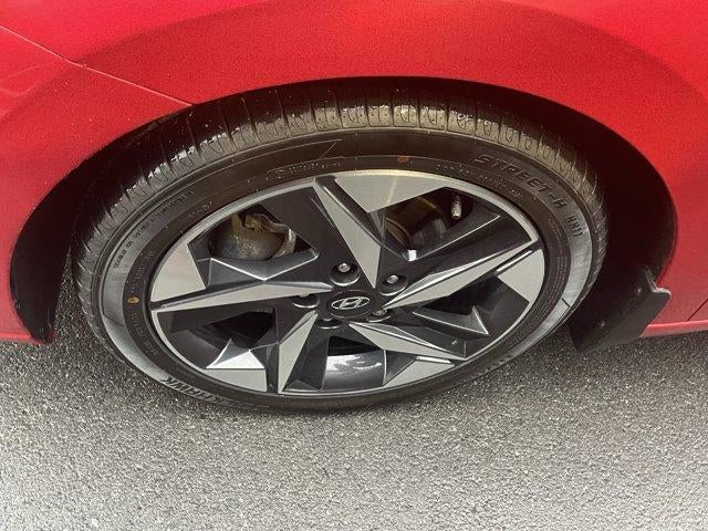 2022 Hyundai ELANTRA Limited IVT