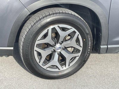2024 Subaru Forester Premium AWD