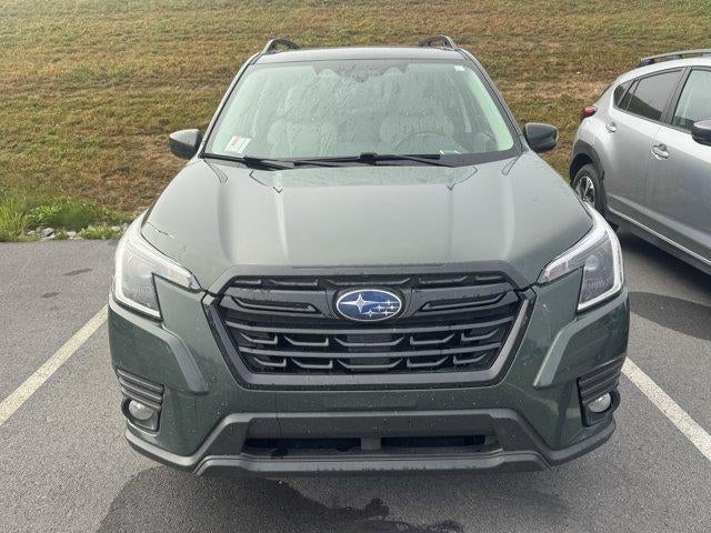 2023 Subaru Forester Premium CVT