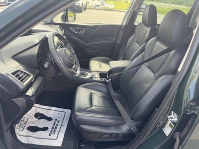 2023 Subaru Forester Touring CVT