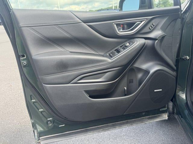 2023 Subaru Forester Touring CVT