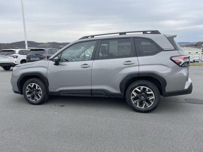 2025 Subaru Forester Premium AWD