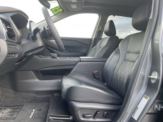 2023 Nissan Rogue AWD Platinum *Ltd Avail*