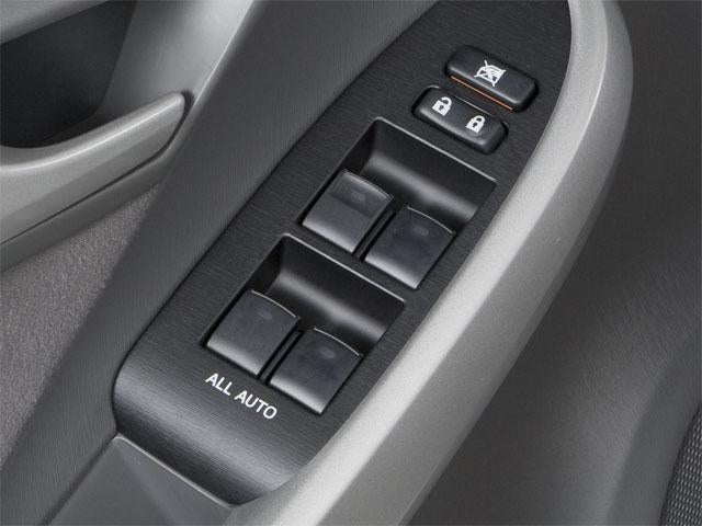 2010 Toyota Prius 5dr HB V (Natl)