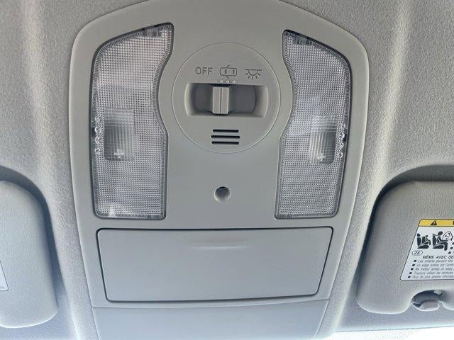 2014 Toyota Prius 5dr HB Two (SE)
