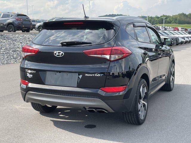 2016 Hyundai TUCSON FWD 4dr Sport