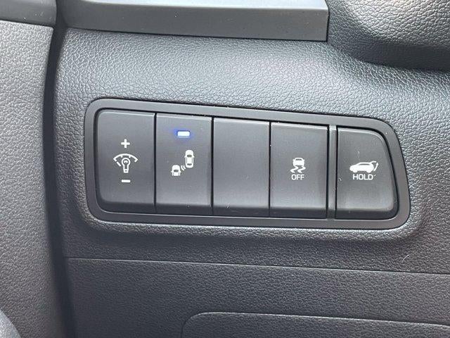 2016 Hyundai TUCSON FWD 4dr Sport