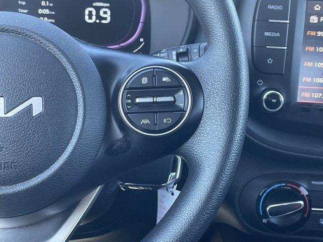 2023 Kia Soul LX IVT