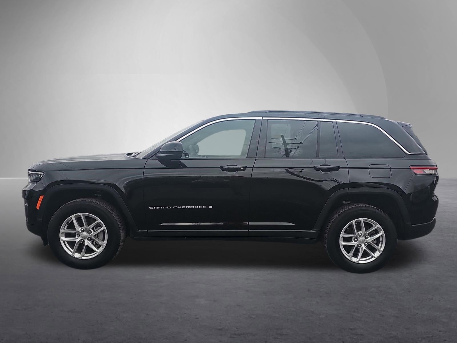 2025 Jeep Grand Cherokee Laredo X 4x4