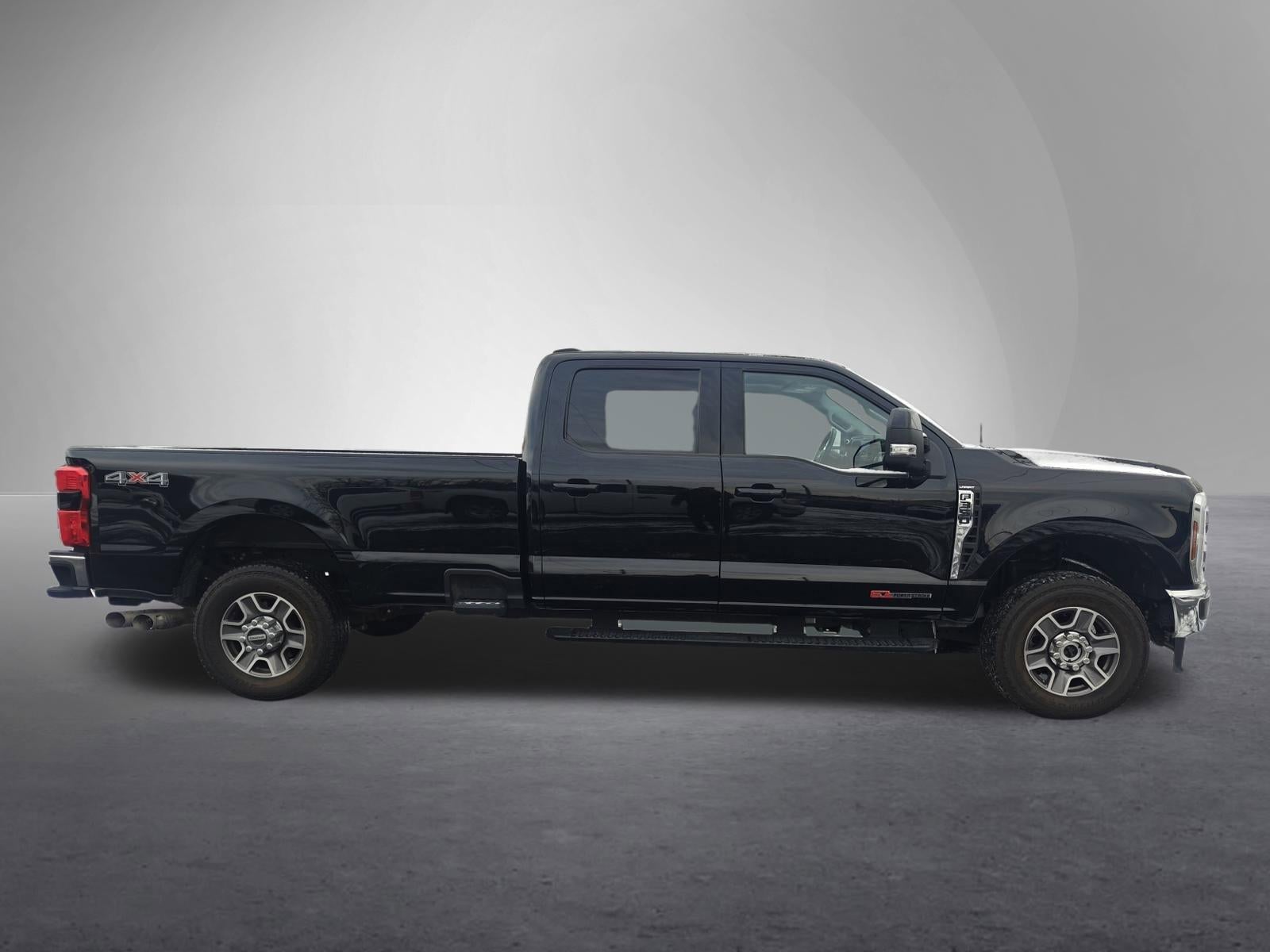 2024 Ford Super Duty F-350 SRW LARIAT 4WD Crew Cab 6.75' Box