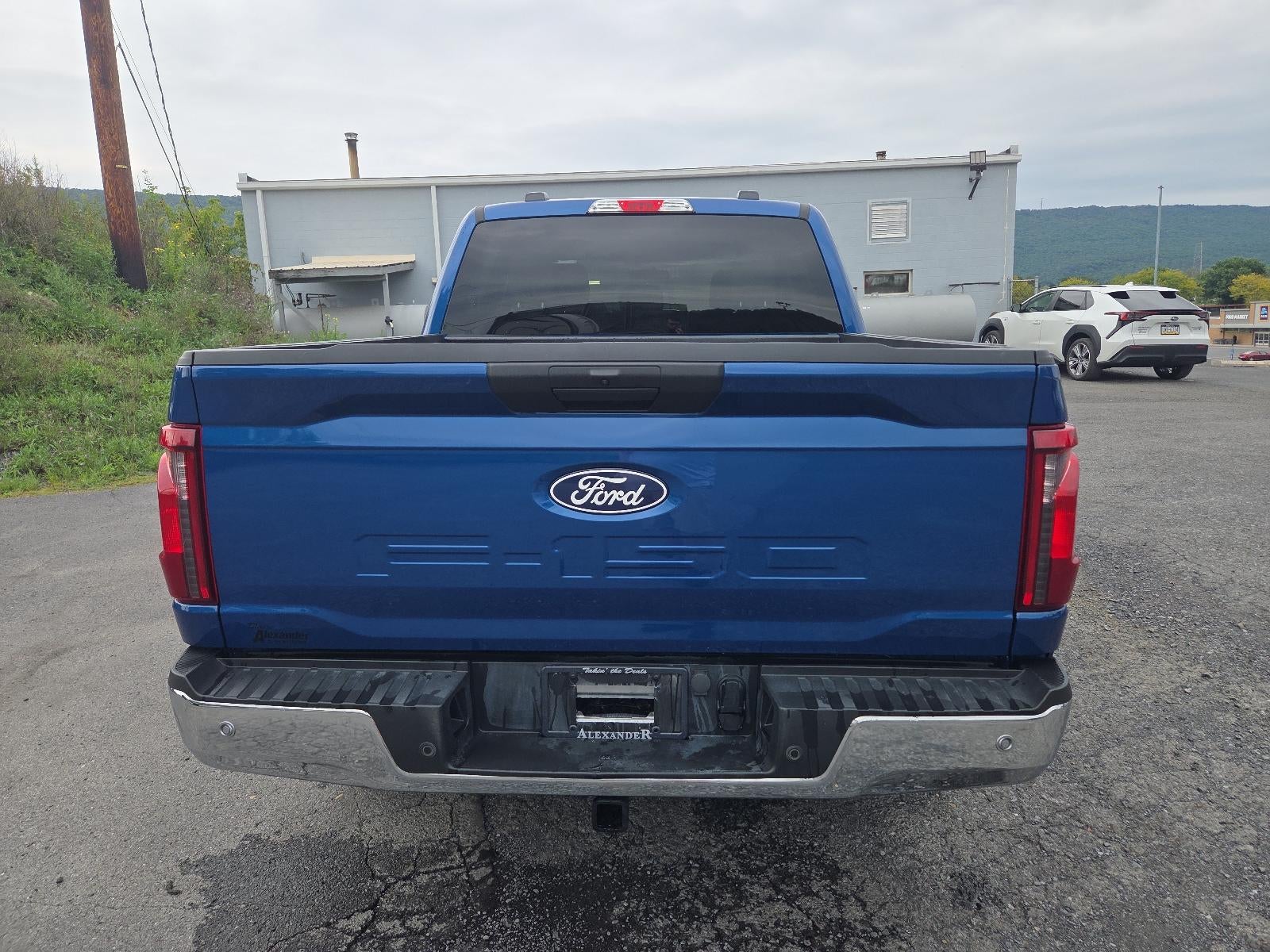 2025 Ford F-150 XLT 4WD SuperCrew 5.5' Box