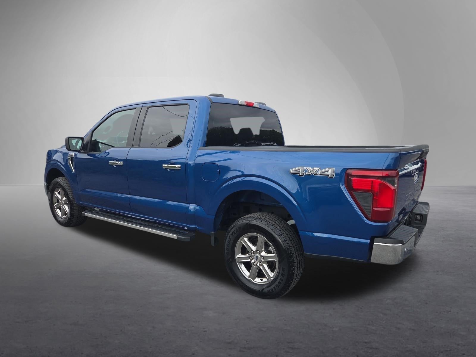 2025 Ford F-150 XLT 4WD SuperCrew 5.5' Box