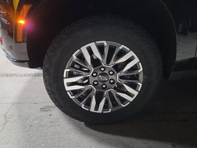 2025 Chevrolet Suburban 4WD Z71