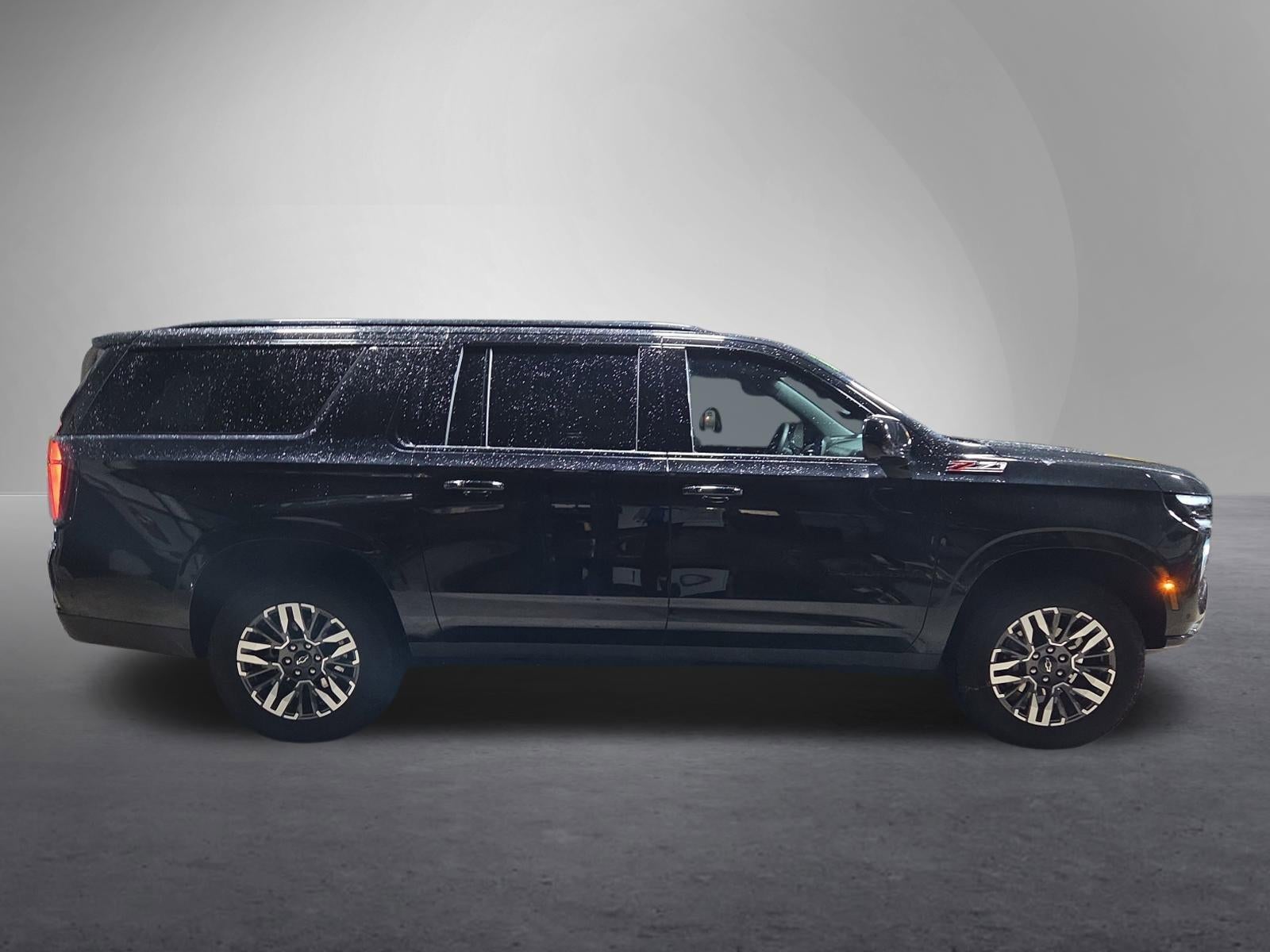 2025 Chevrolet Suburban 4WD Z71