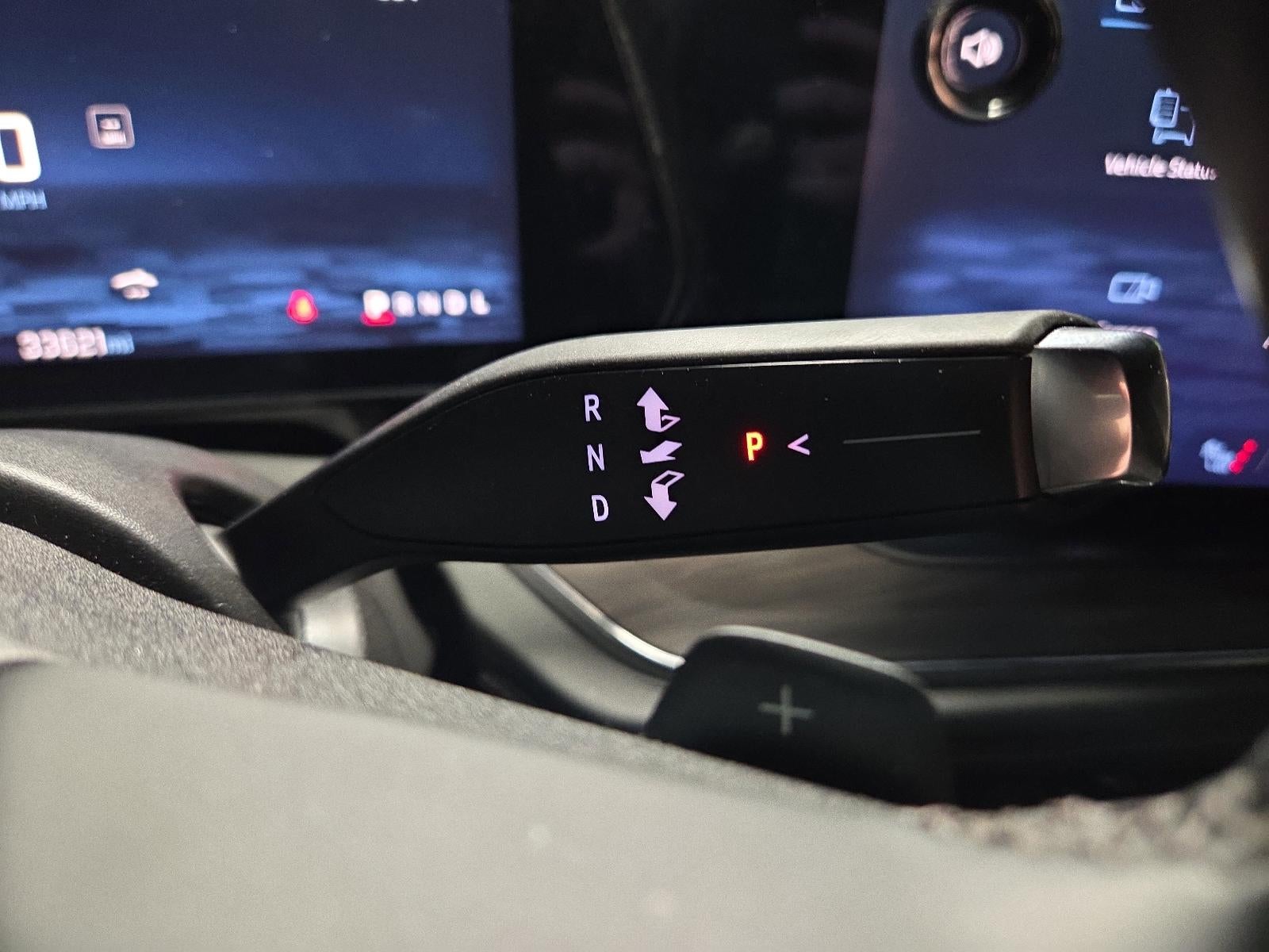 2025 Chevrolet Suburban 4WD Z71