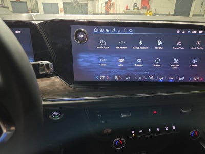 2025 Chevrolet Suburban 4WD Z71