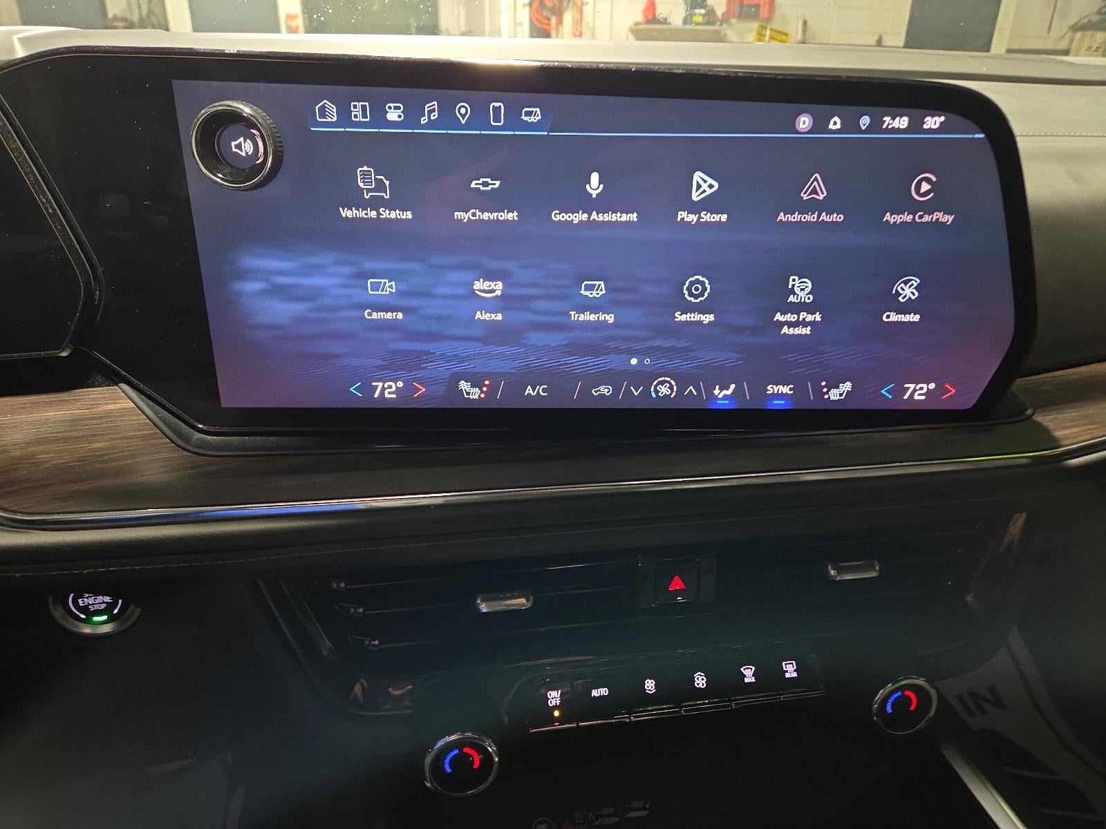 2025 Chevrolet Suburban 4WD Z71