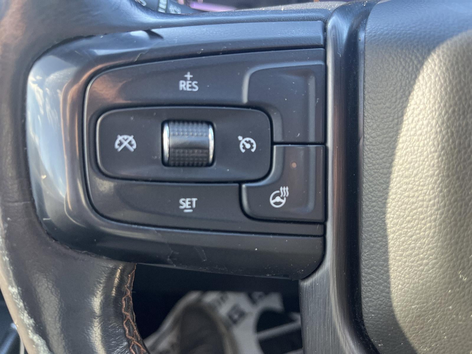 2020 GMC Sierra 2500 HD Crew Cab Standard Box 4-Wheel Drive AT4