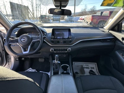 2024 Nissan Altima 2.5 SV Sedan
