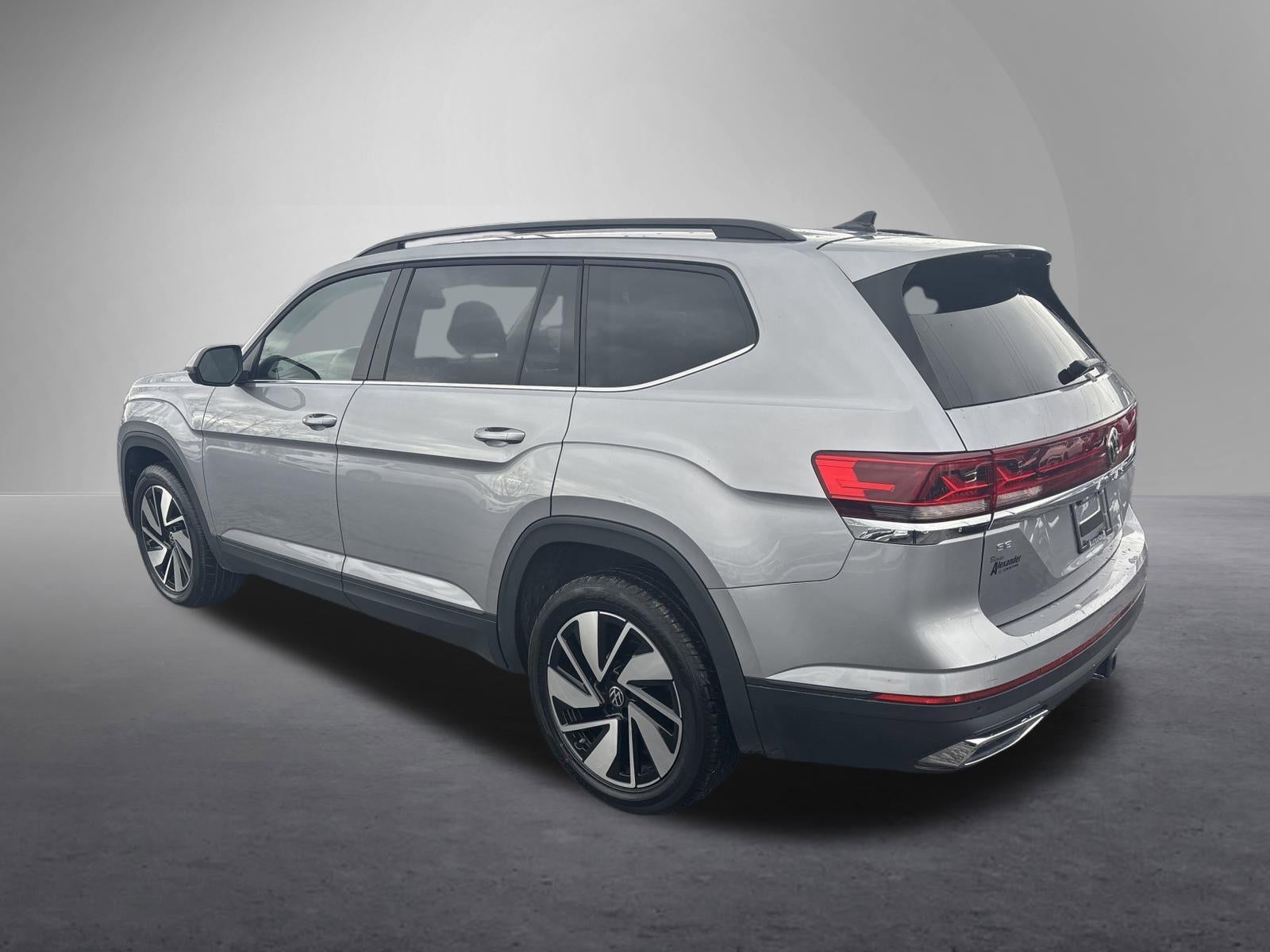 2024 Volkswagen Atlas 2.0T SE w/Technology 4MOTION