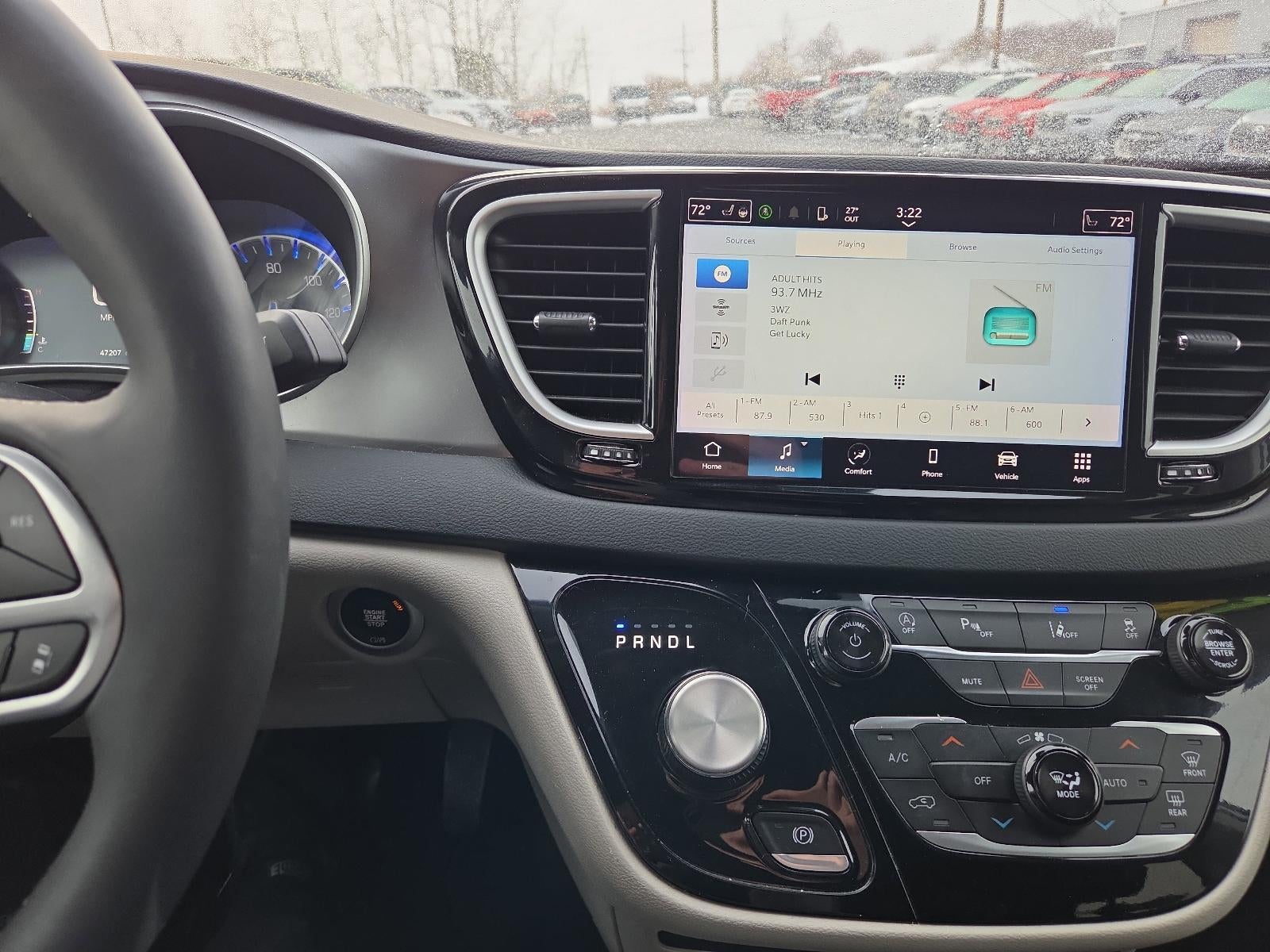 2024 Chrysler Pacifica Touring L FWD