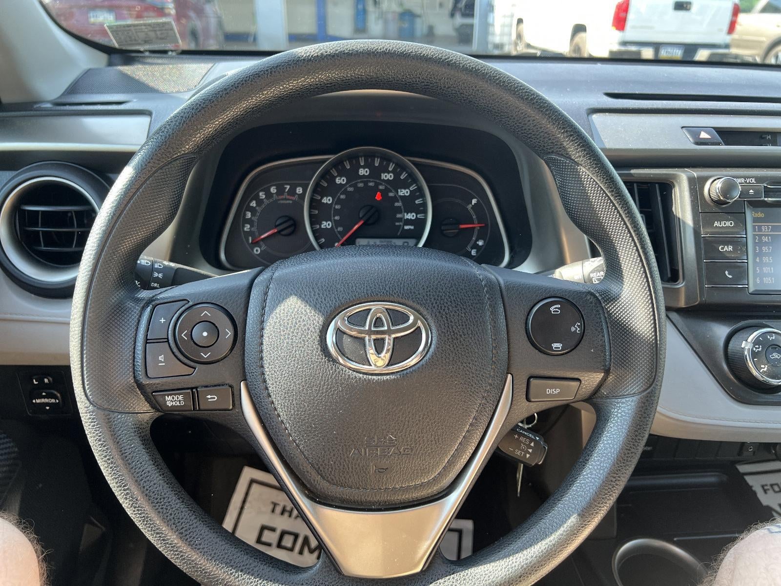 2014 Toyota RAV4 AWD 4dr LE (Natl)