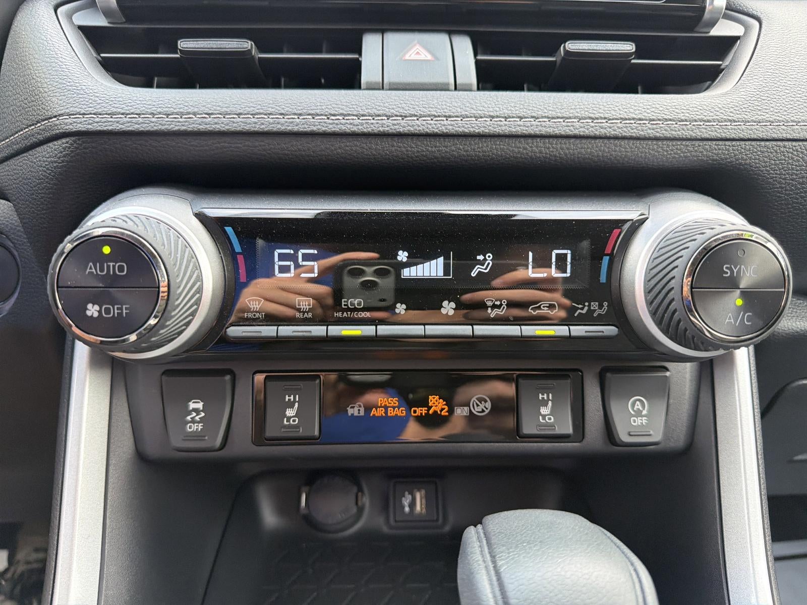 2024 Toyota RAV4 XLE AWD (Natl)