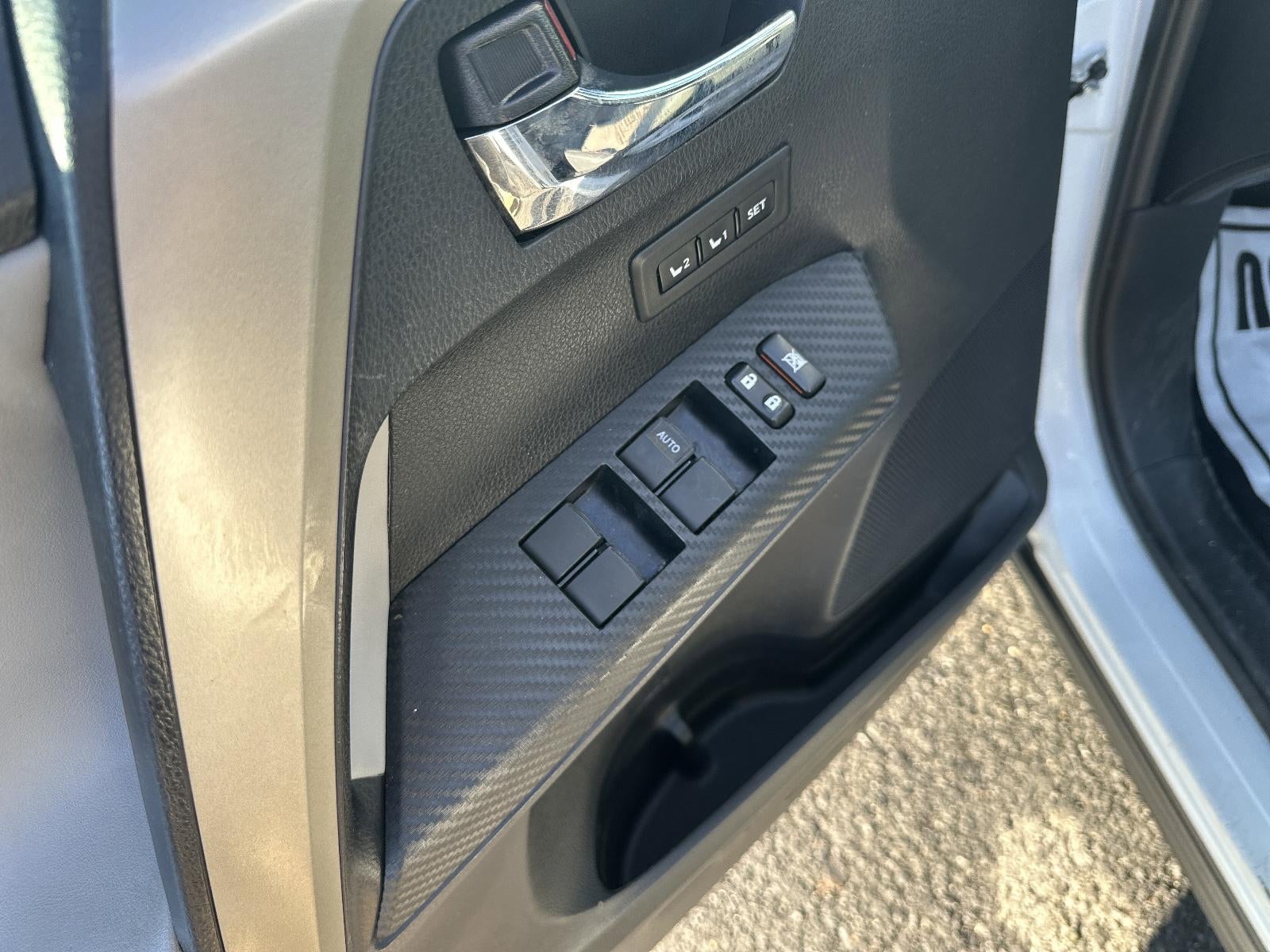 2014 Toyota RAV4 FWD 4dr Limited (Natl)