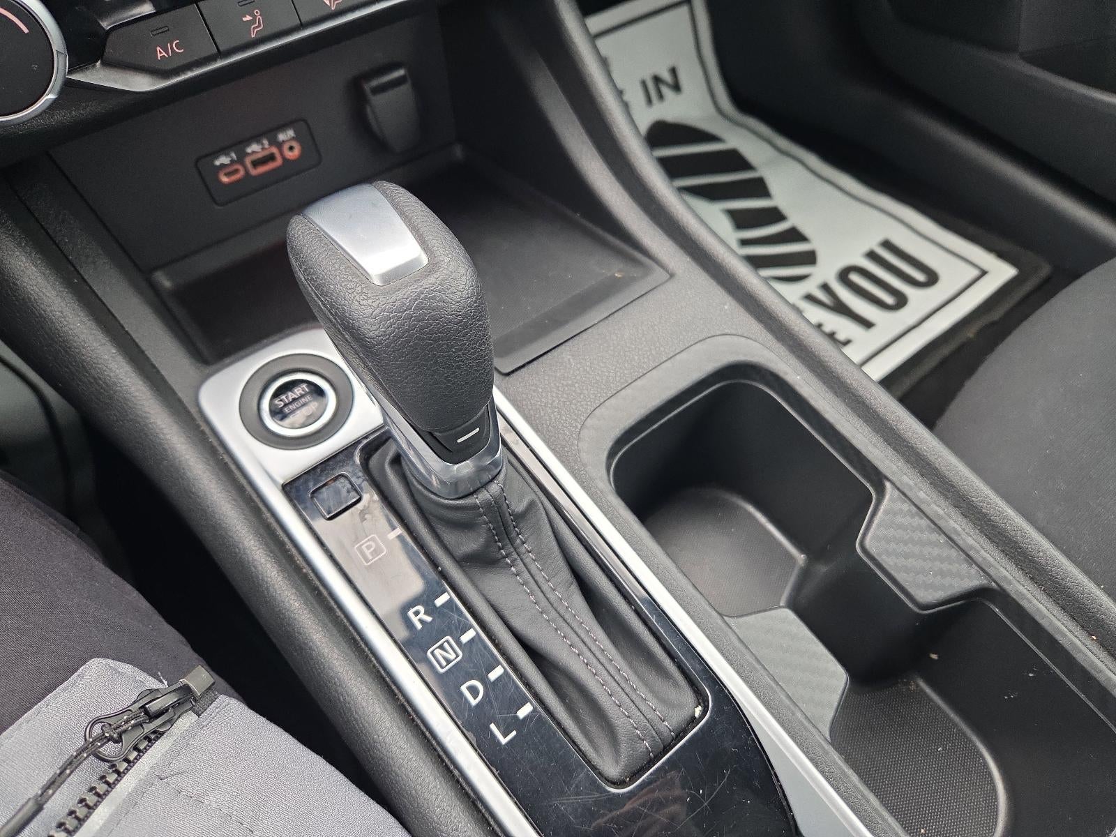 2023 Nissan Sentra SV CVT