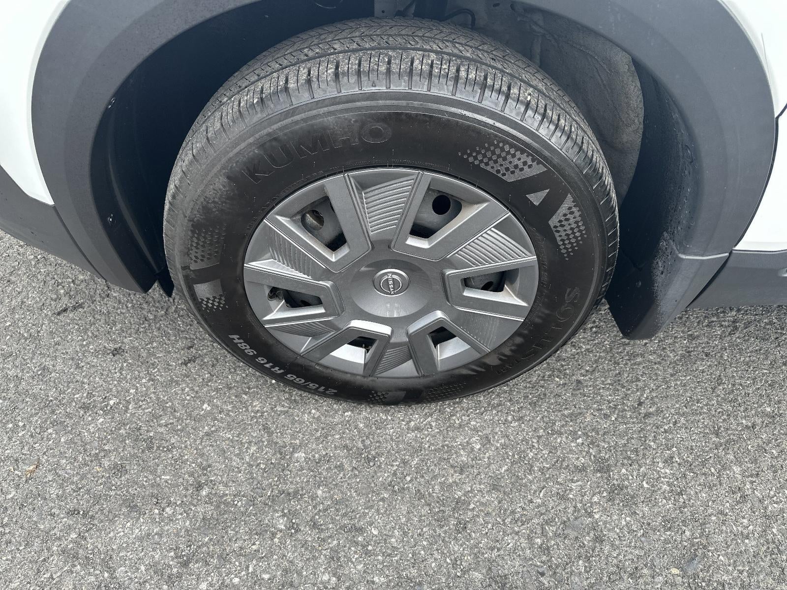 2025 Nissan Kicks S AWD