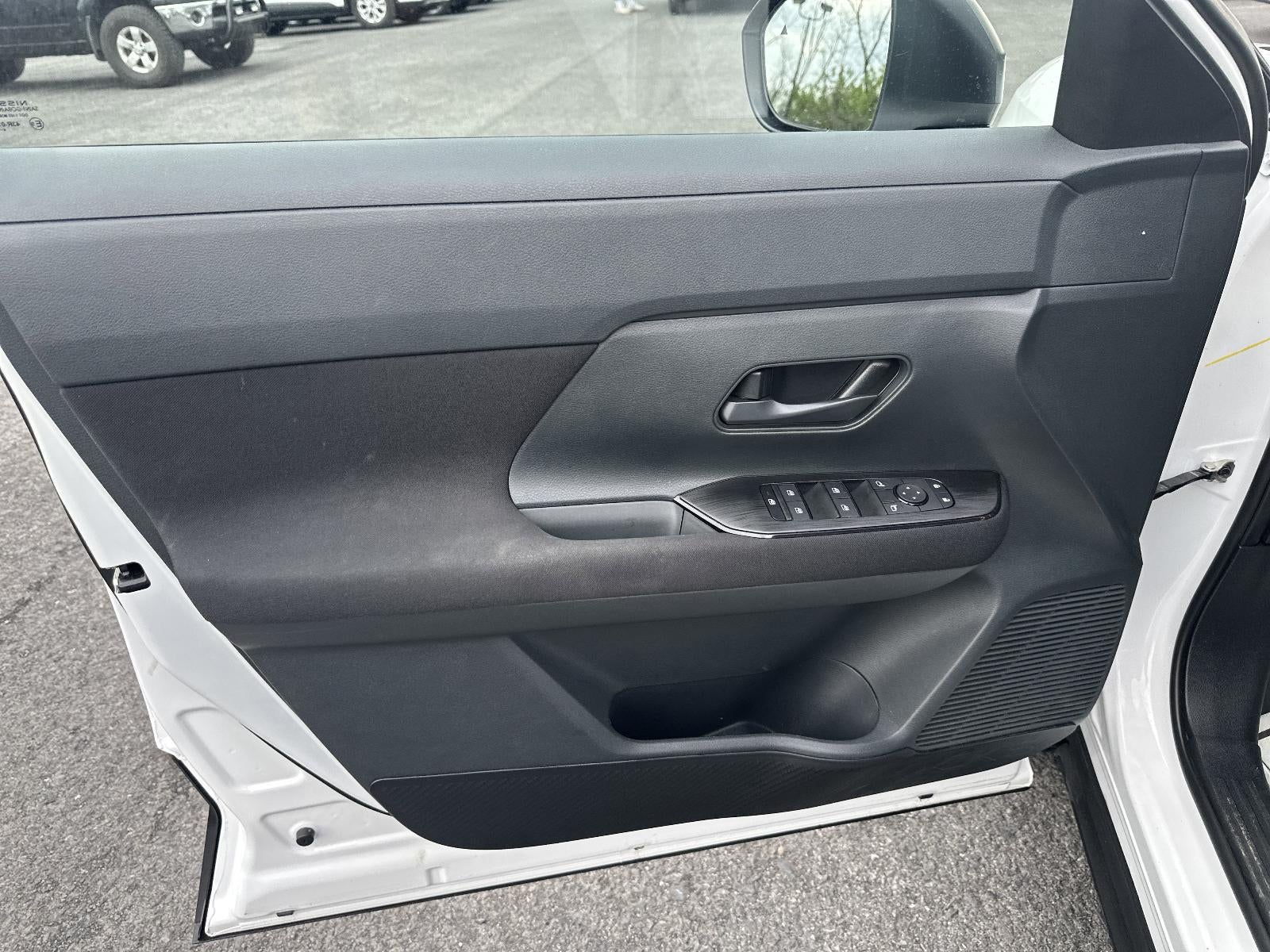 2025 Nissan Kicks S AWD