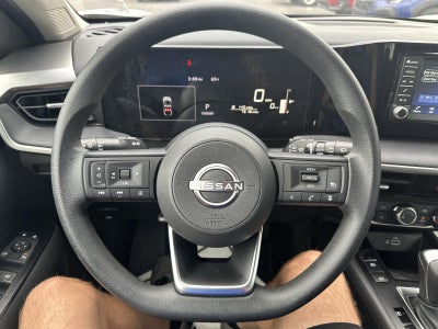 2025 Nissan Kicks S AWD