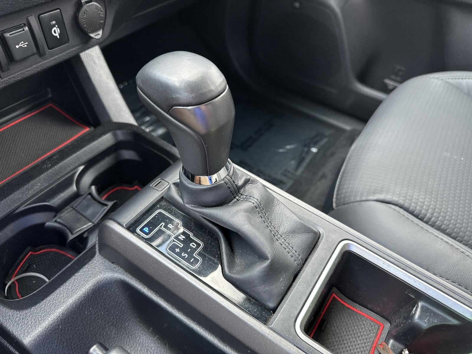 2022 Toyota Tacoma 4WD 4WD TRD Sport Double Cab 5' Bed V6 AT (Natl)