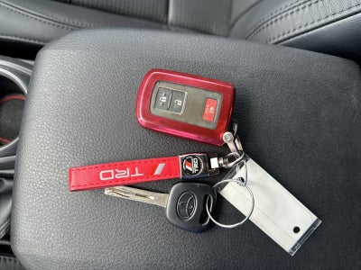 2022 Toyota Tacoma 4WD 4WD TRD Sport Double Cab 5' Bed V6 AT (Natl)