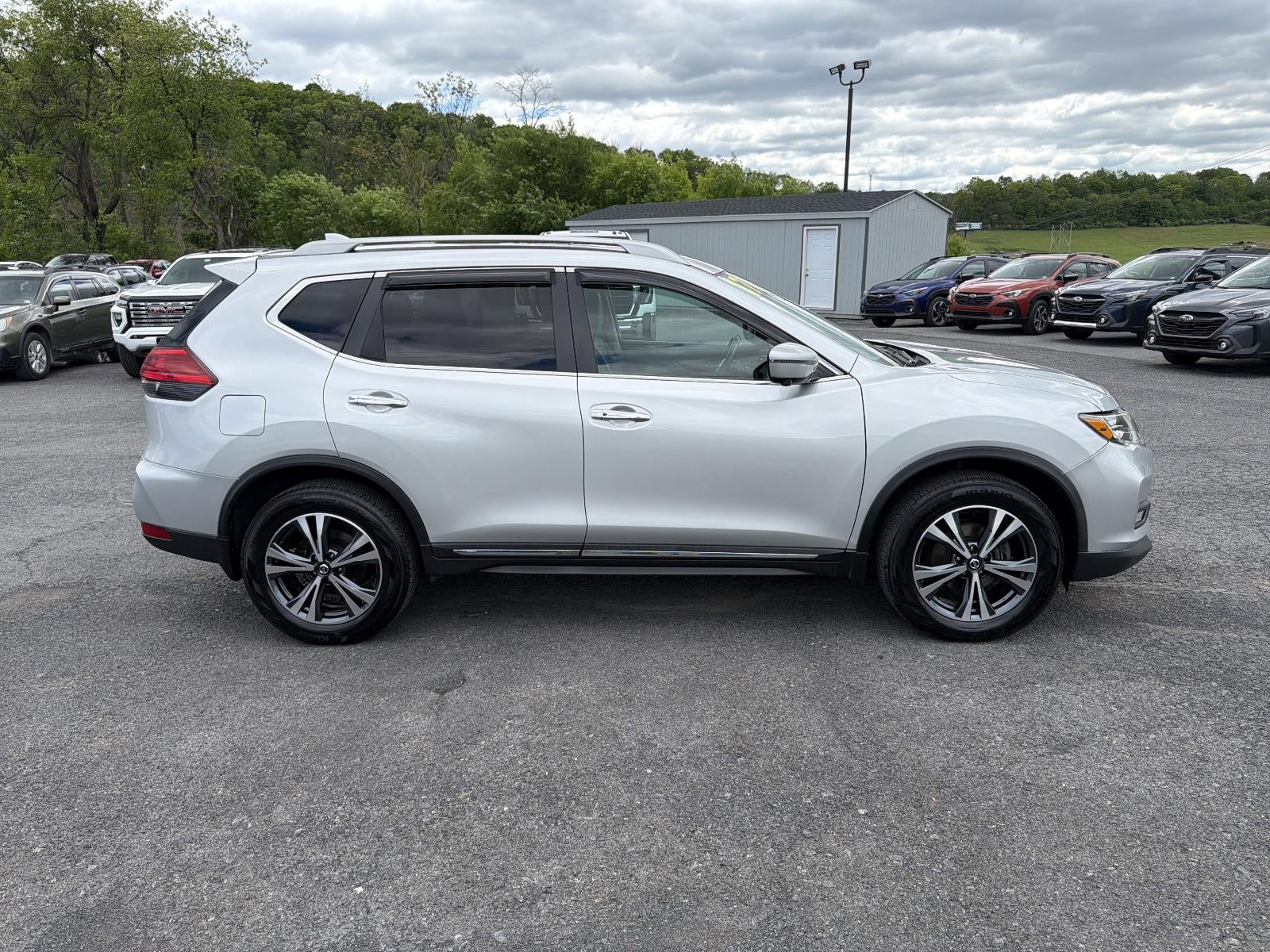 2017 Nissan Rogue AWD SL