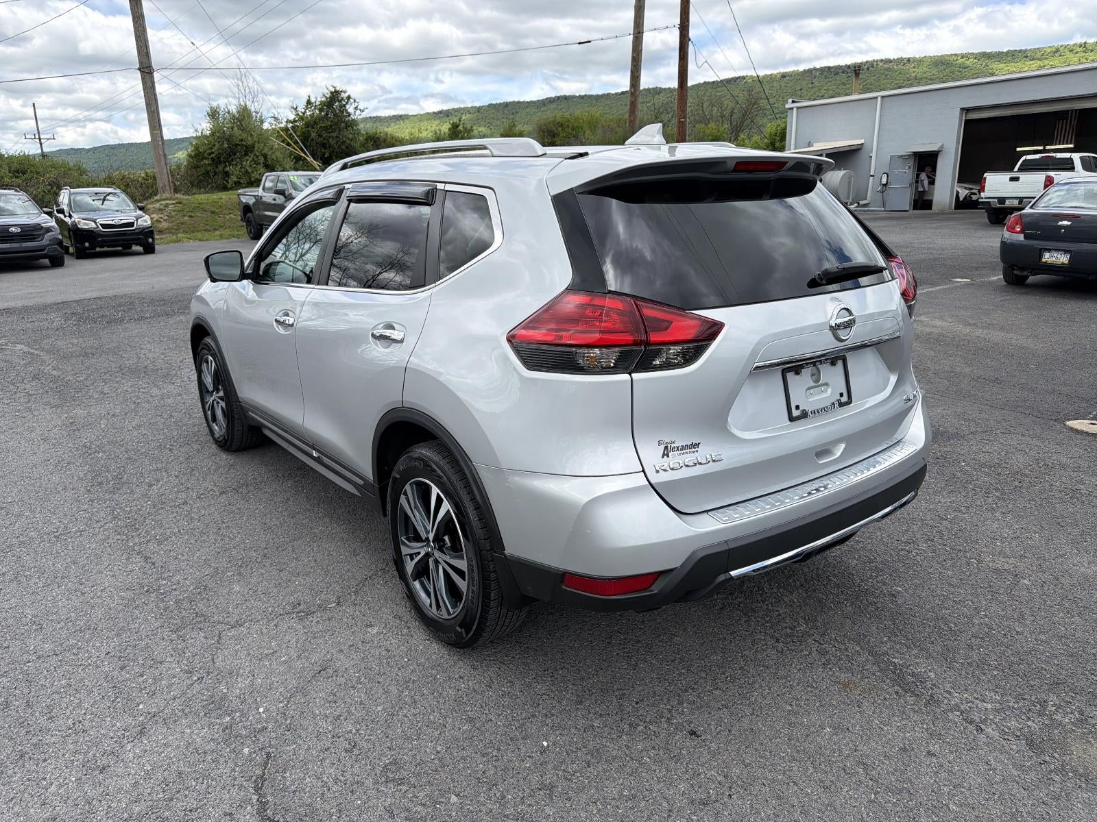 2017 Nissan Rogue AWD SL