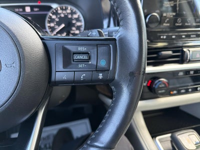 2022 Nissan Pathfinder SL 4WD