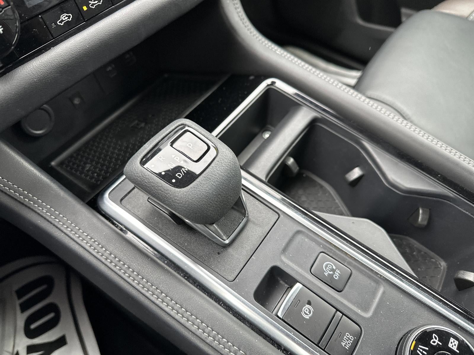 2024 Nissan Pathfinder Platinum 4WD