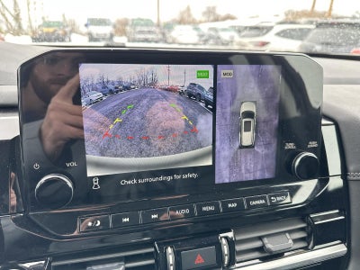 2024 Nissan Pathfinder Platinum 4WD