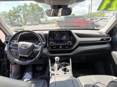 2021 Toyota Highlander XLE AWD (Natl)