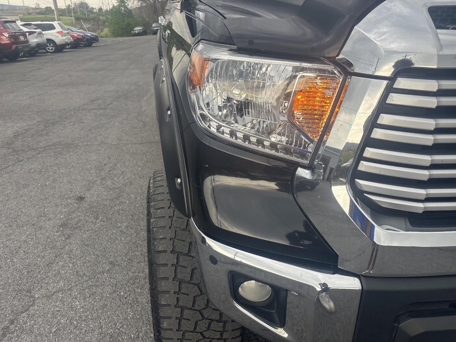 2015 Toyota Tundra 4WD Truck 4WD CrewMax Short Bed 5.7L Limited (Natl)