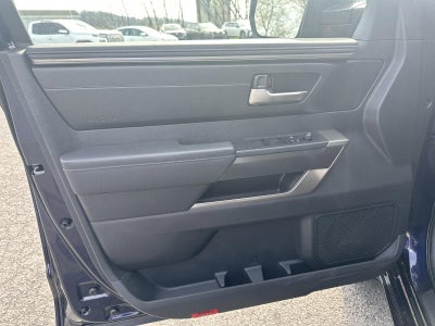 2025 Toyota Tundra 4WD 4WD SR5 CrewMax 5.5' Bed (SE)