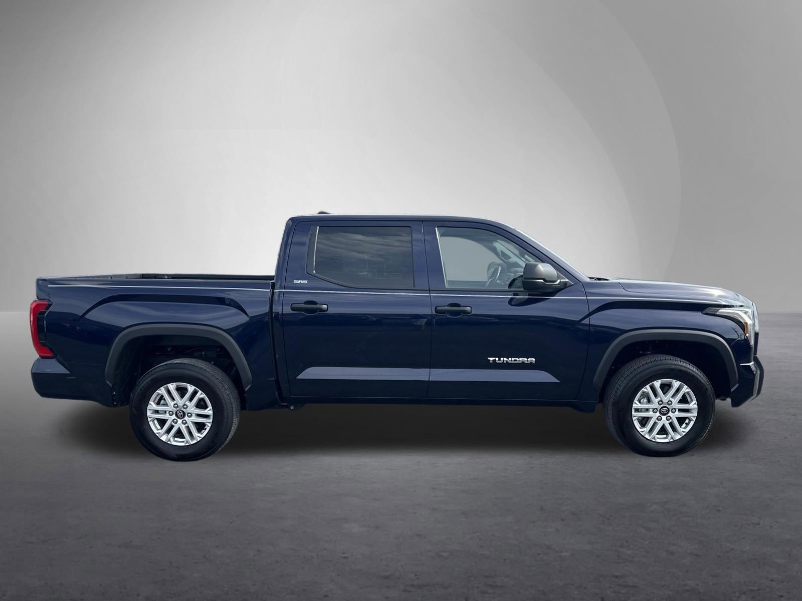 2025 Toyota Tundra 4WD 4WD SR5 CrewMax 5.5' Bed (SE)