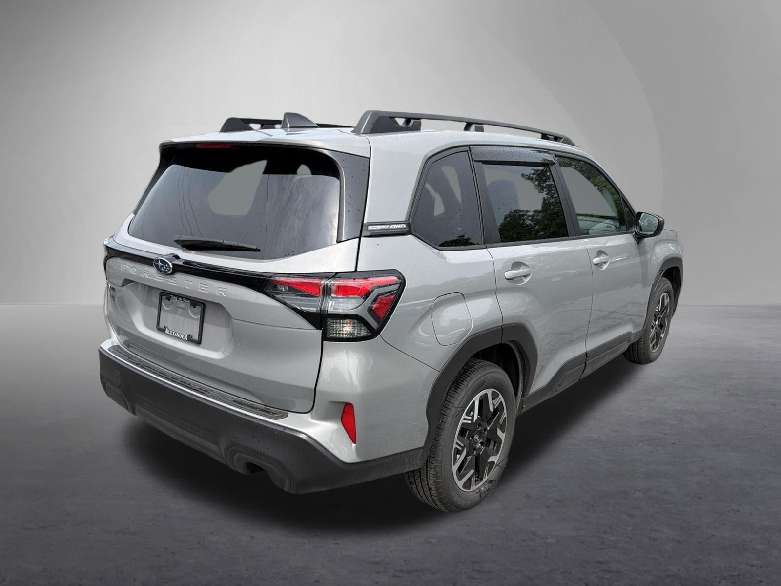 2025 Subaru Forester Premium AWD