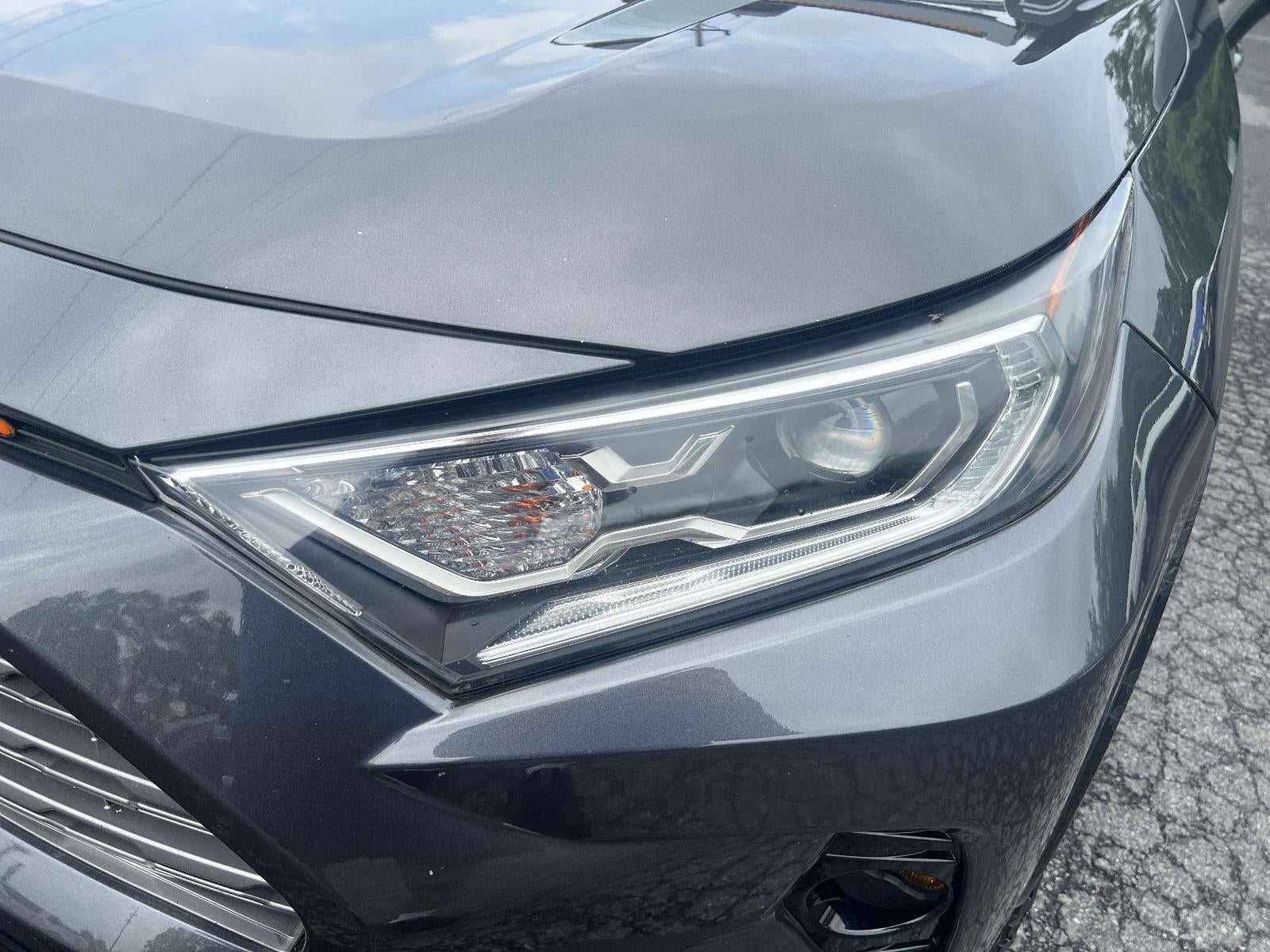 2019 Toyota RAV4 Hybrid XSE AWD (Natl)
