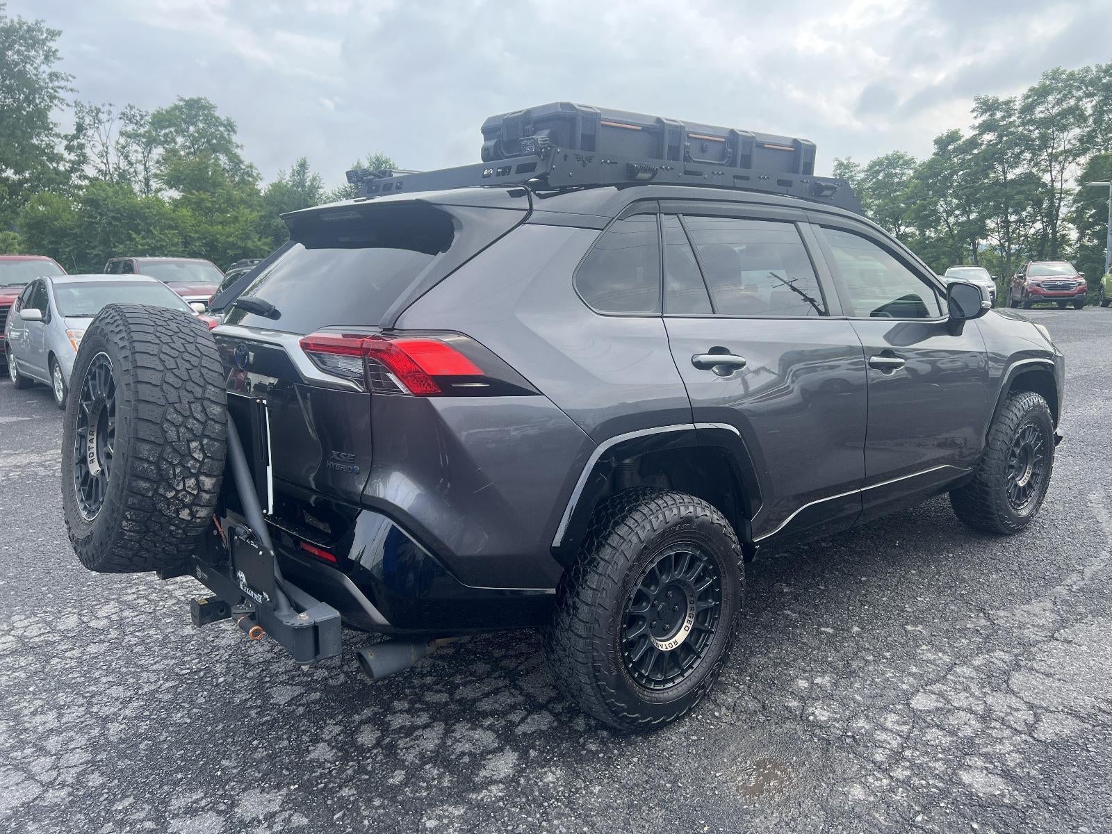 2019 Toyota RAV4 Hybrid XSE AWD (Natl)