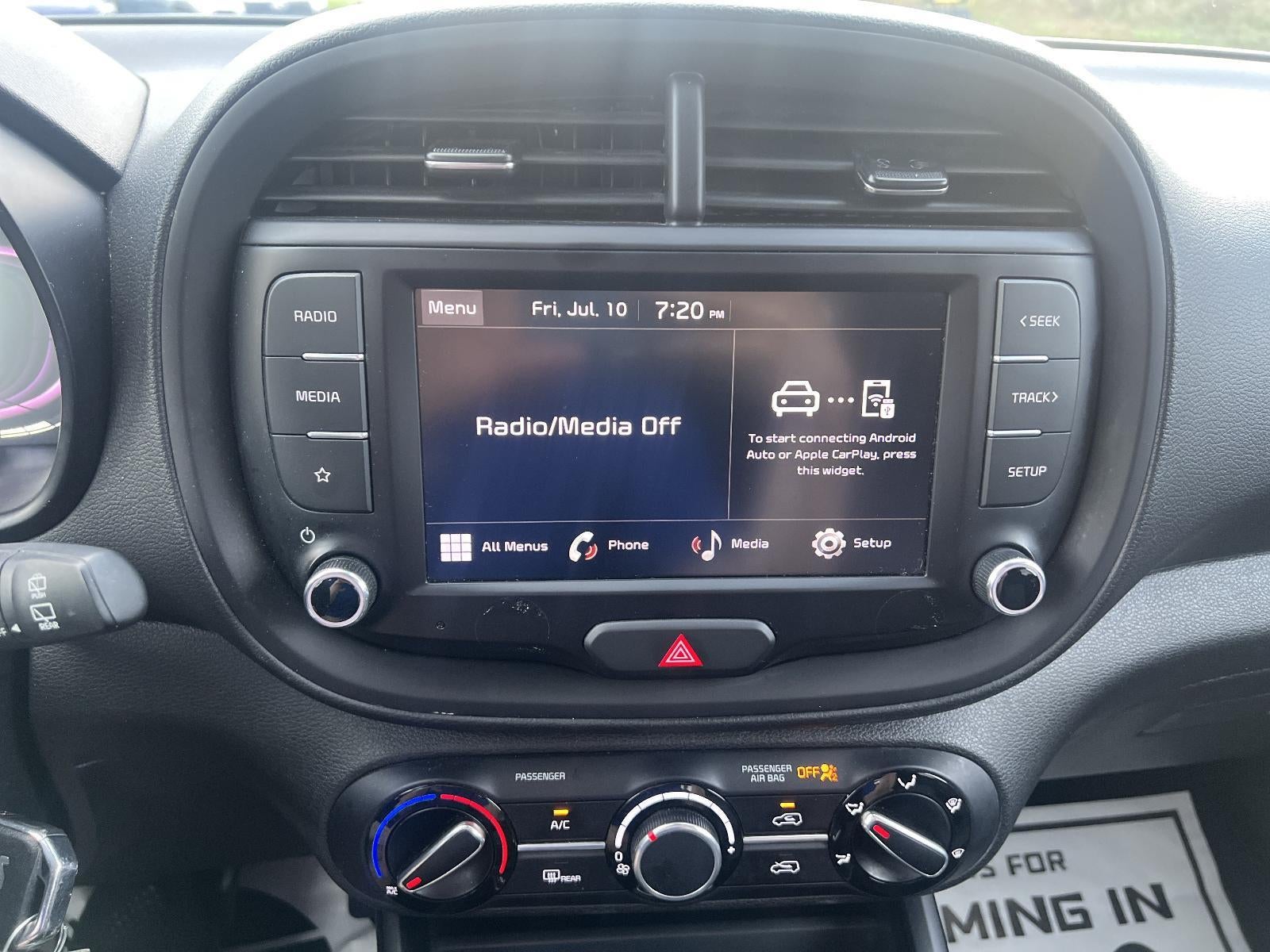 2024 Kia Soul LX IVT