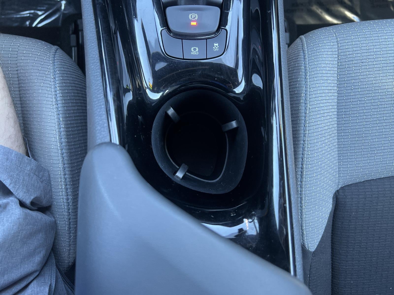 2019 Toyota C-HR XLE FWD (Natl)