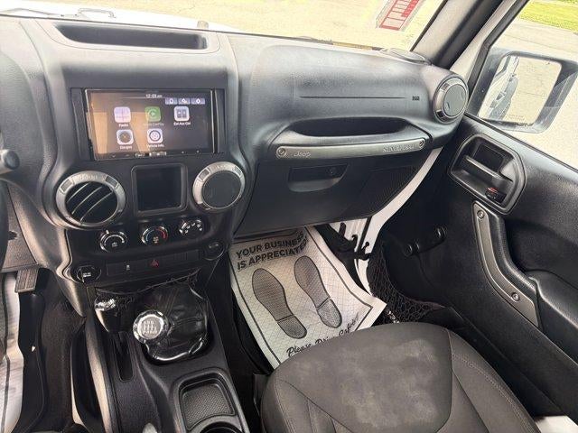 2015 Jeep Wrangler Unlimited 4WD 4dr Sport