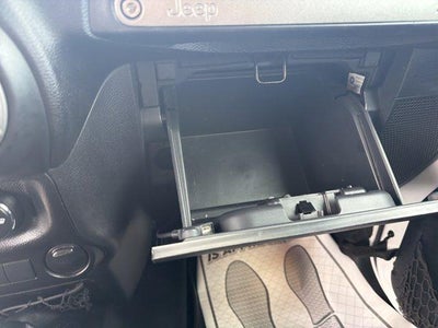 2015 Jeep Wrangler Unlimited 4WD 4dr Sport